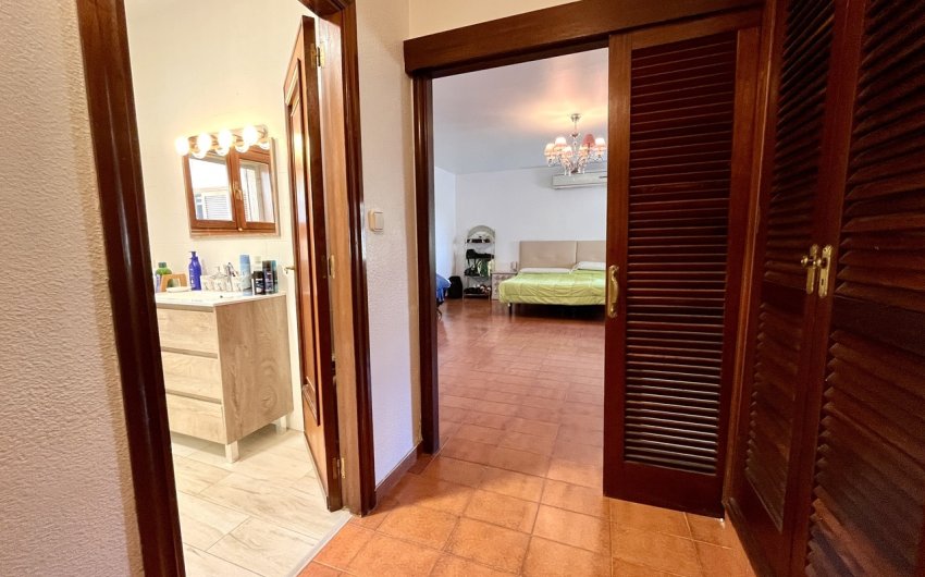 Resale - Villa -
La Nucía - Costa Blanca