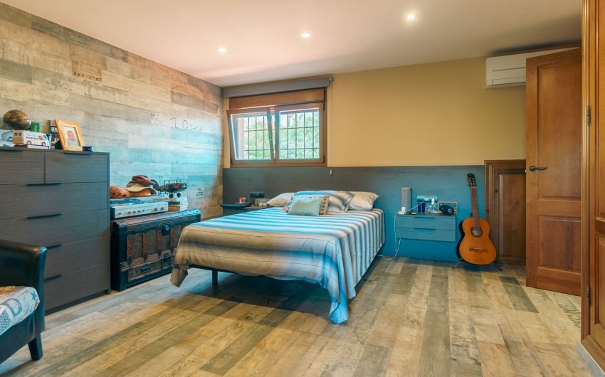 Resale - Villa -
La Nucía