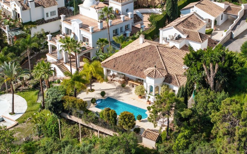 Resale - Villa -
La Quinta - Inland