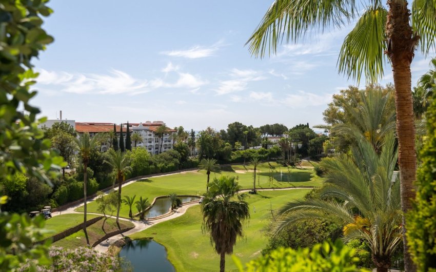 Resale - Villa -
La Quinta - Inland