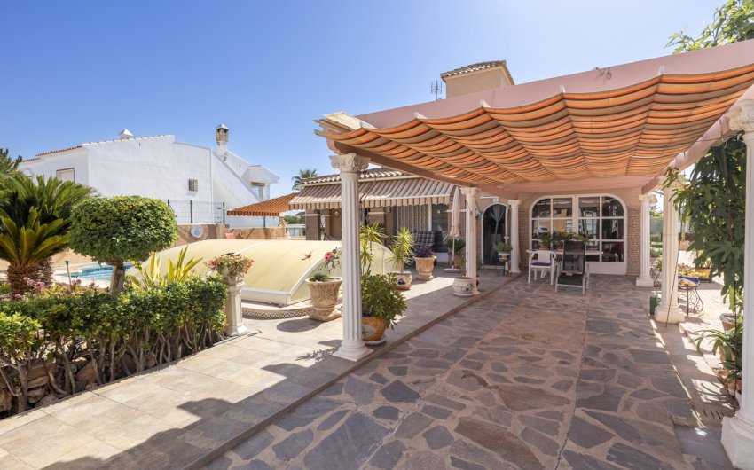 Resale - Villa -
La Regia - Costa Blanca