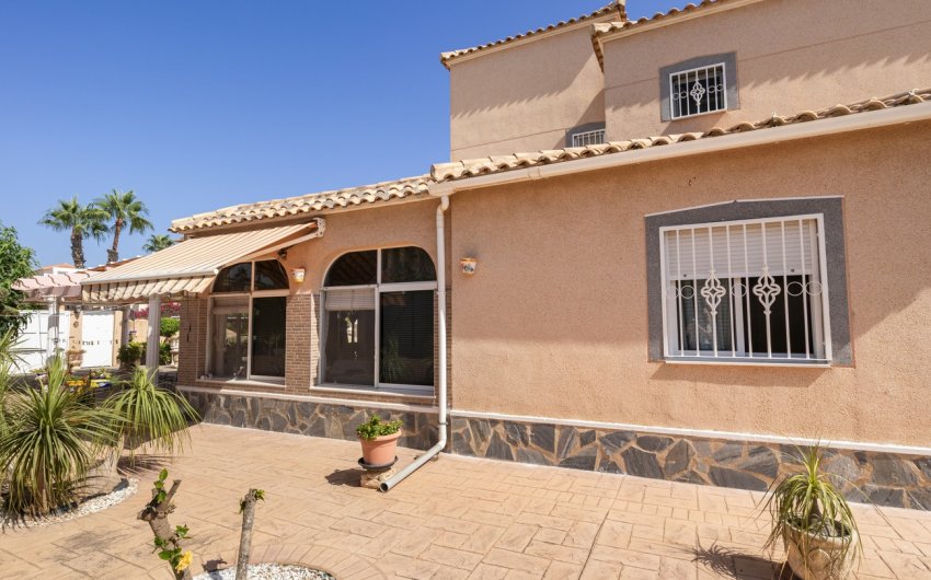 Resale - Villa -
La Regia - Costa Blanca