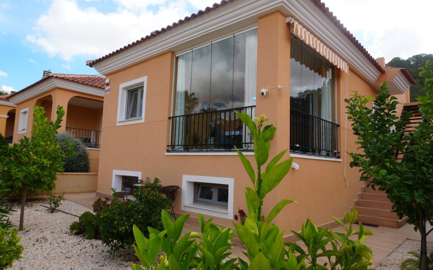 Resale - Villa -
La Romana - Inland