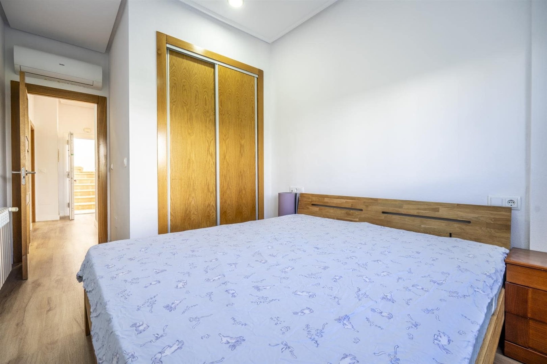 Resale - Villa -
La Torre Golf Resort - Inland