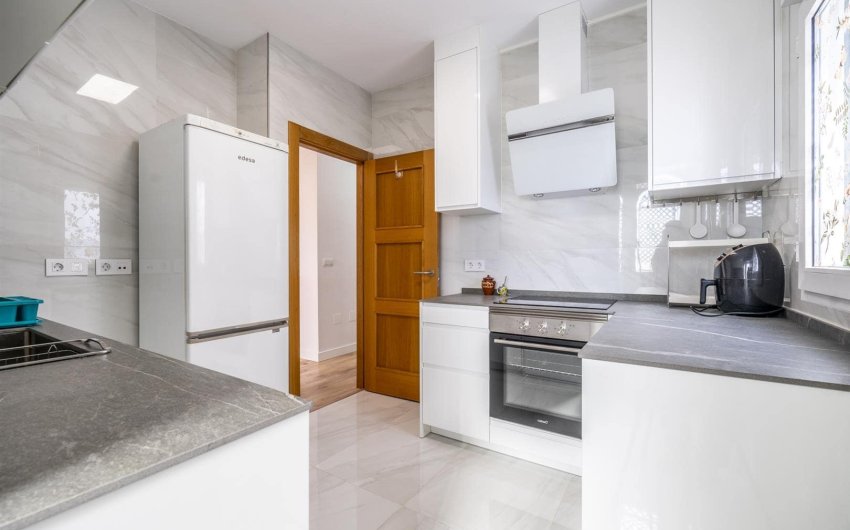 Resale - Villa -
La Torre Golf Resort - Inland