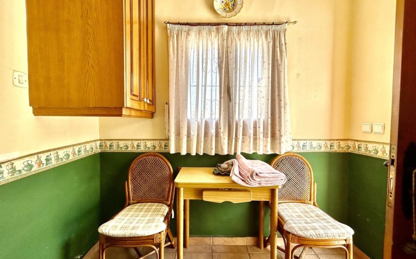 Resale - Villa -
La Zenia - Costa Blanca