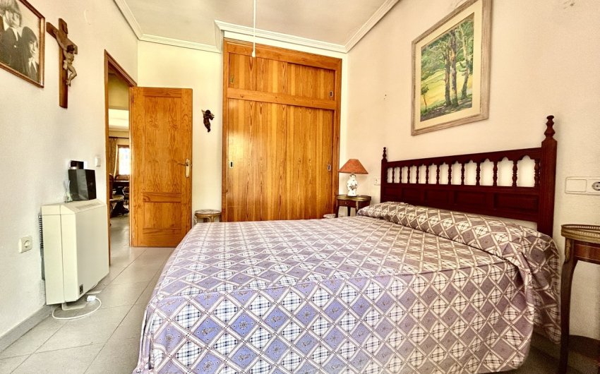 Resale - Villa -
La Zenia - Costa Blanca