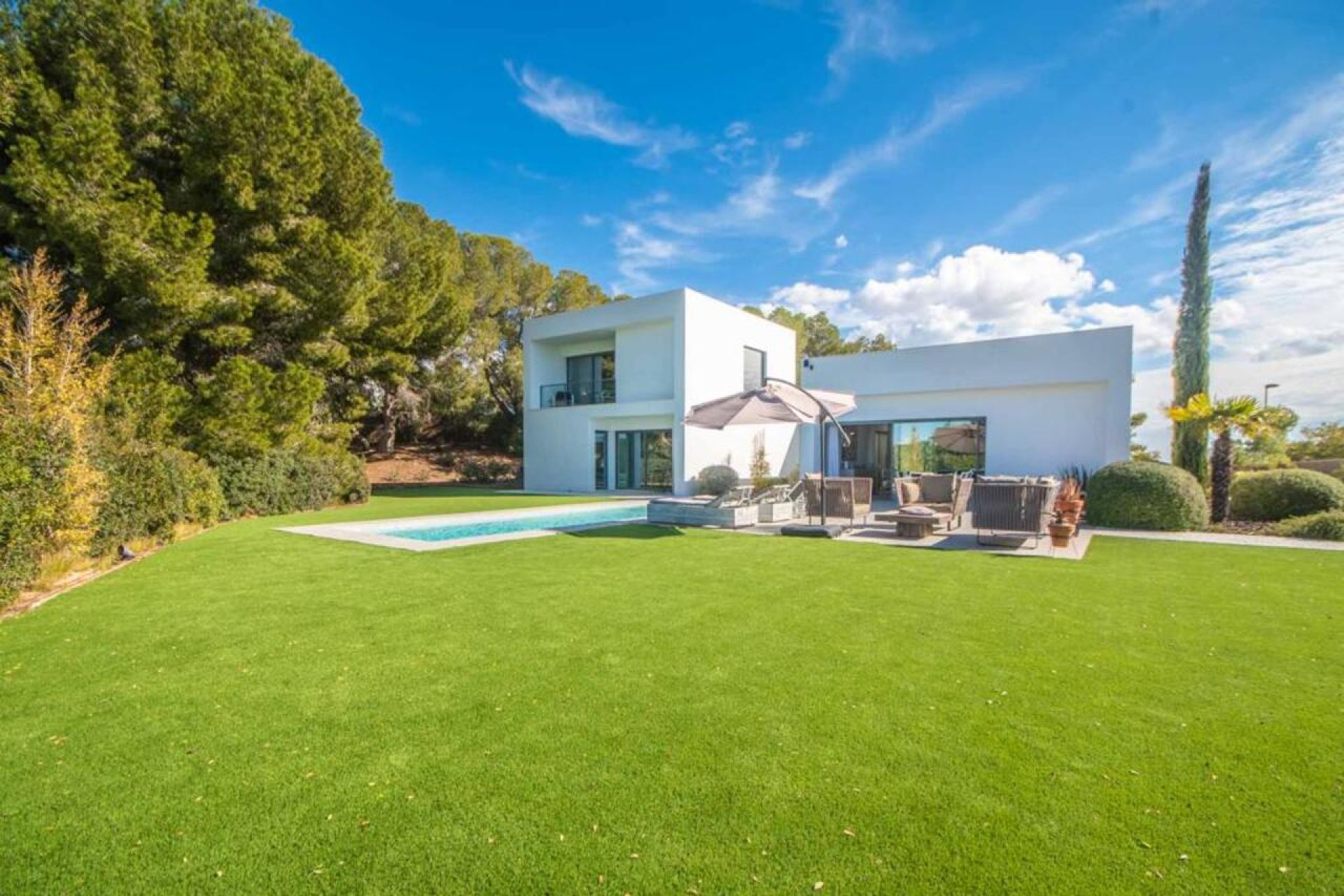 Resale - Villa -
Las Colinas Golf - Costa Blanca