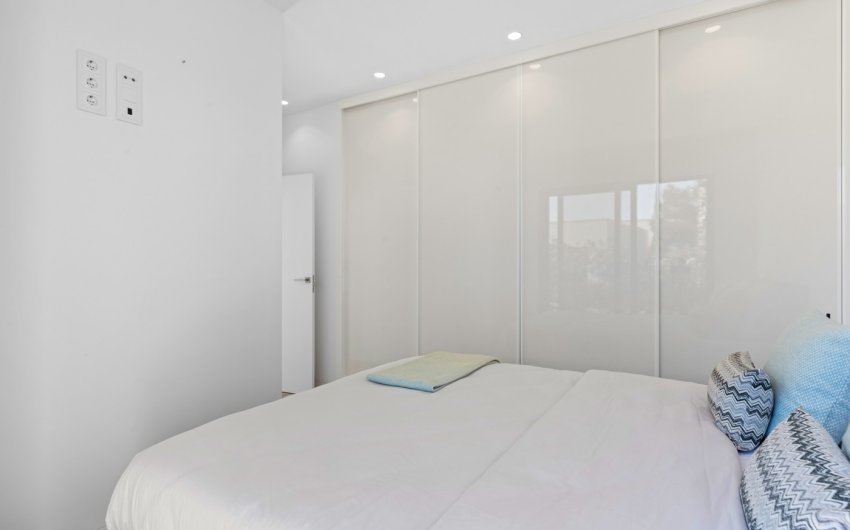 Resale - Villa -
Las Colinas Golf Resort - Las Colinas golf