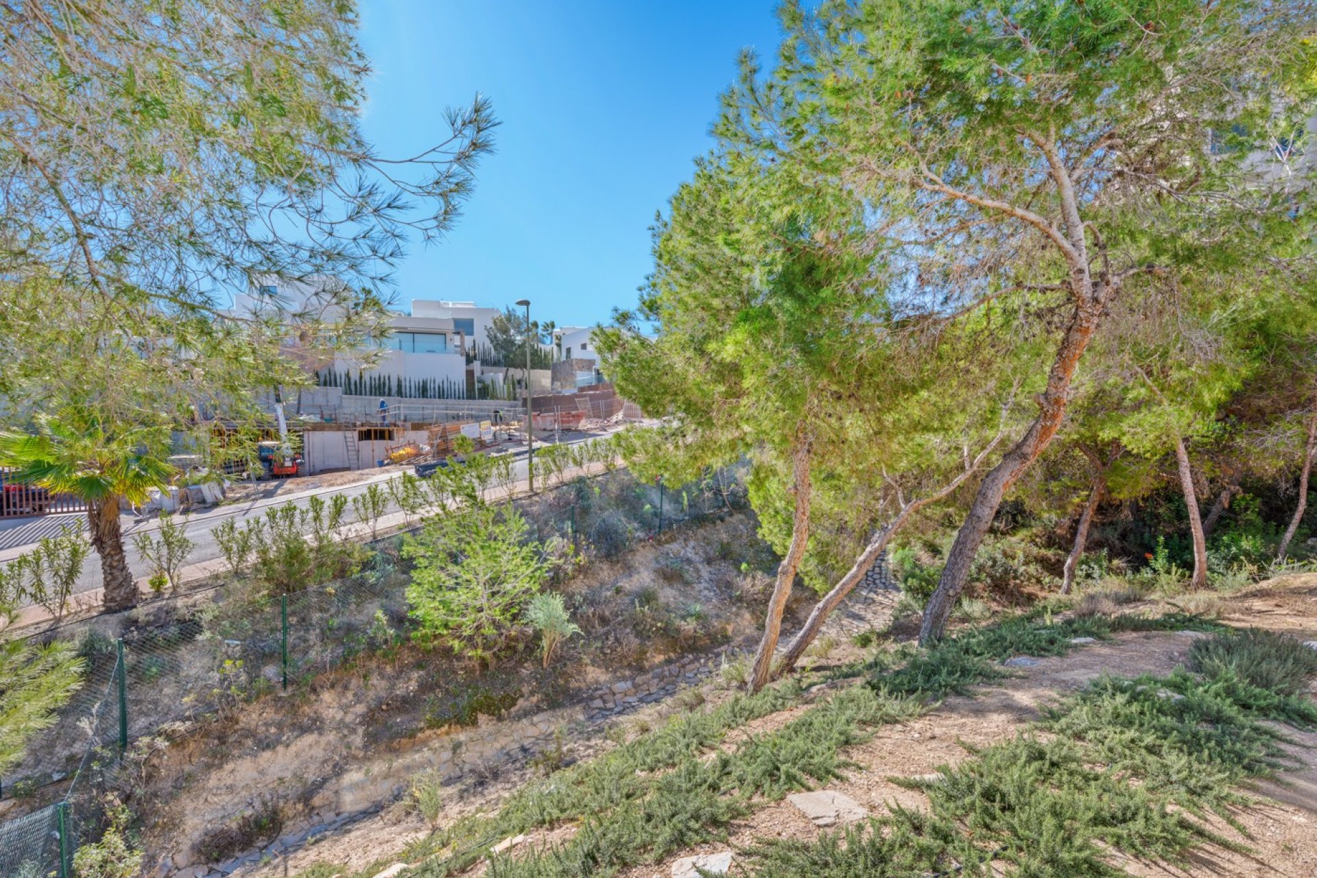 Resale - Villa -
Las Colinas Golf Resort - Las Colinas golf