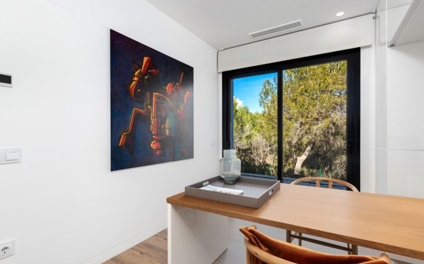 Resale - Villa -
Las Colinas Golf Resort - Las Colinas golf