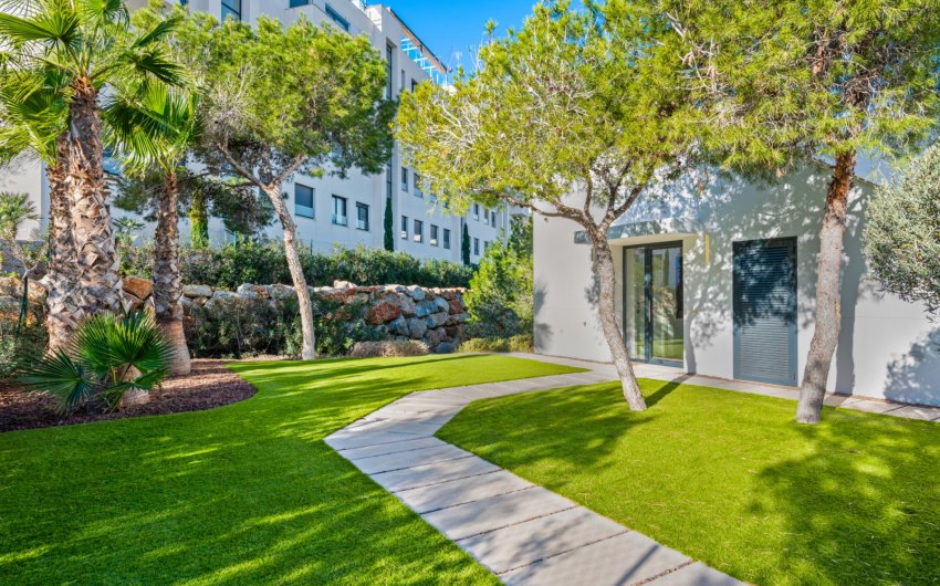 Resale - Villa -
Las Colinas Golf Resort - Las Colinas golf