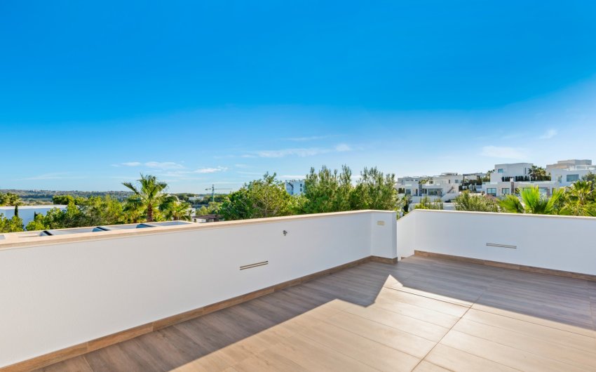 Resale - Villa -
Las Colinas Golf Resort - Las Colinas golf