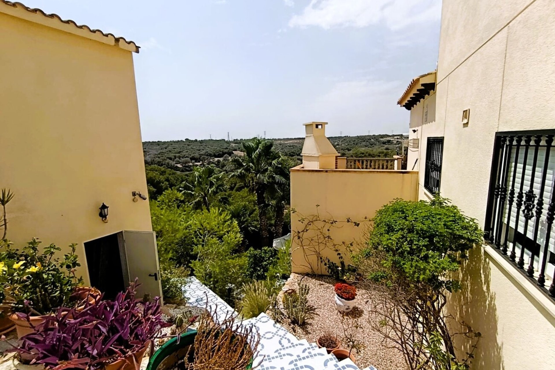Resale - Villa -
Las Ramblas Golf - Inland