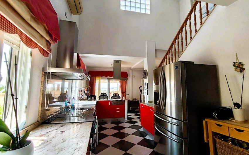 Resale - Villa -
Las Ramblas Golf - Inland