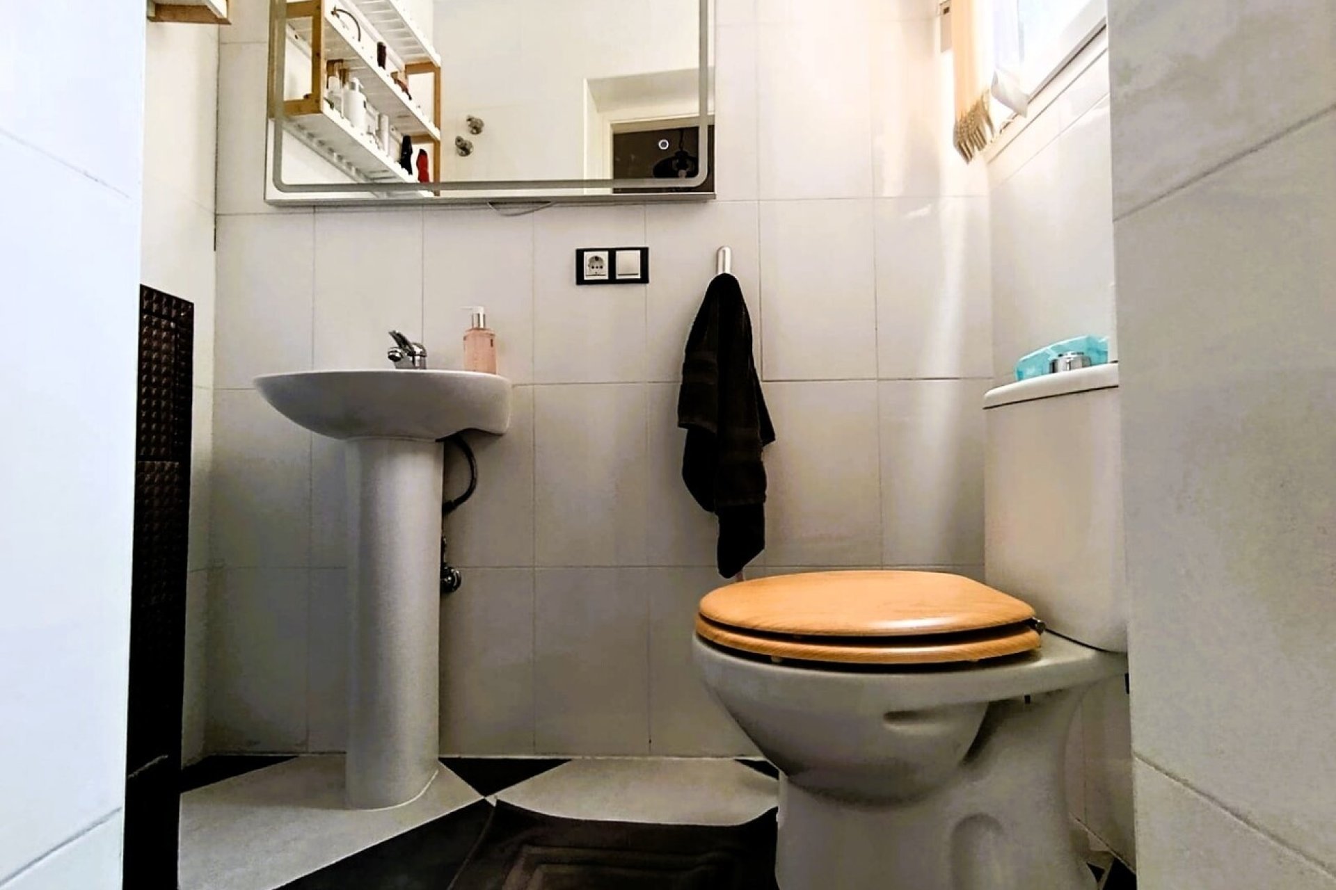 Resale - Villa -
Las Ramblas Golf - Inland