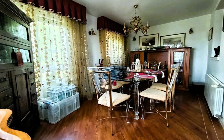 Resale - Villa -
Las Ramblas Golf - Inland