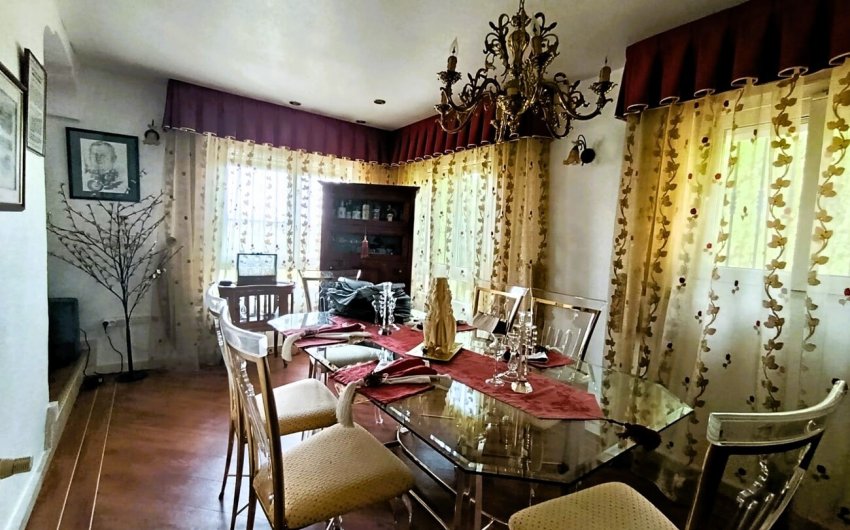 Resale - Villa -
Las Ramblas Golf - Inland