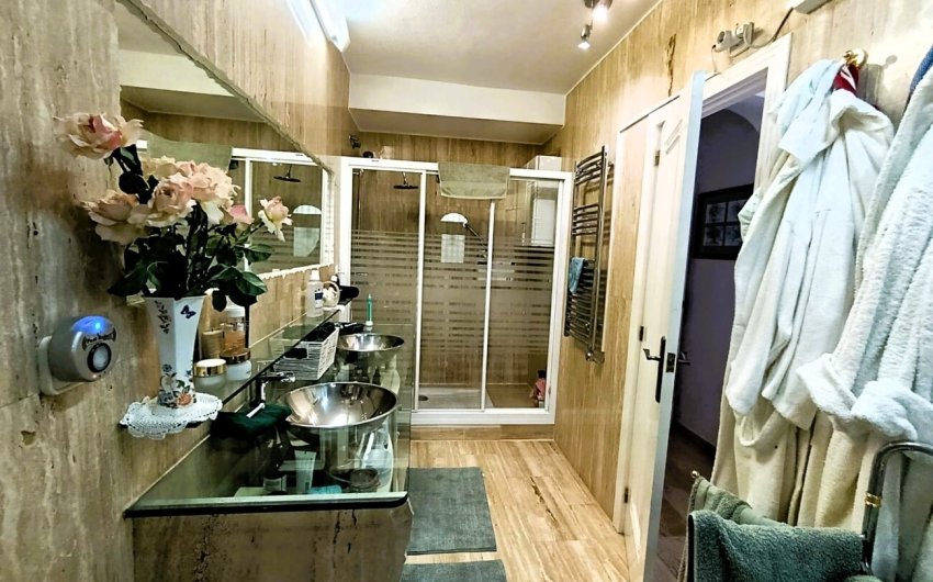 Resale - Villa -
Las Ramblas Golf - Inland