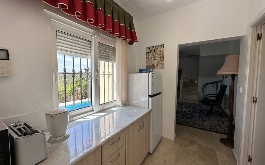 Resale - Villa -
Las Ramblas Golf - Inland