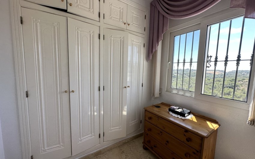 Resale - Villa -
Las Ramblas Golf - Inland