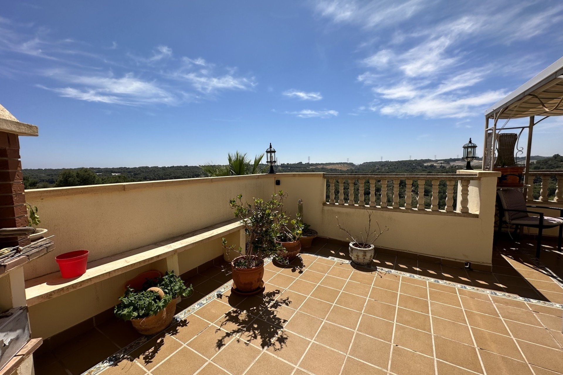 Resale - Villa -
Las Ramblas Golf - Inland
