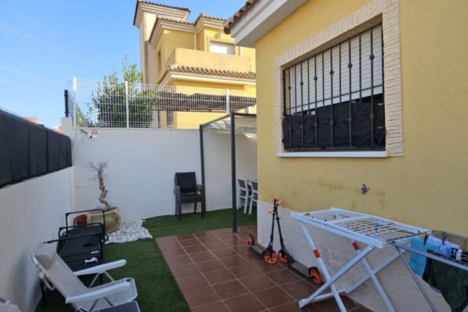 Resale - Villa -
Lo Crispin - Inland