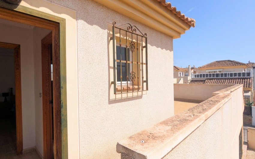 Resale - Villa -
Lo Crispin - Inland