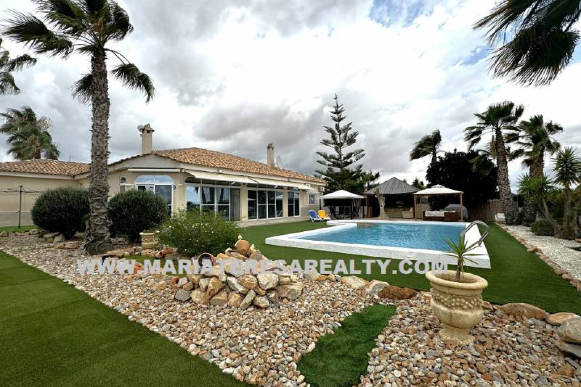 Resale - Villa -
Lo Santiago - Gea y Trujols