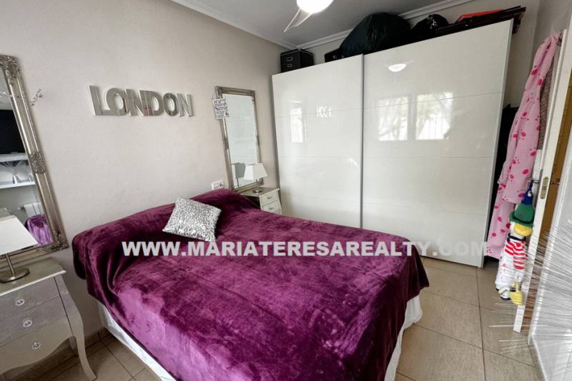 Resale - Villa -
Lo Santiago - Gea y Trujols