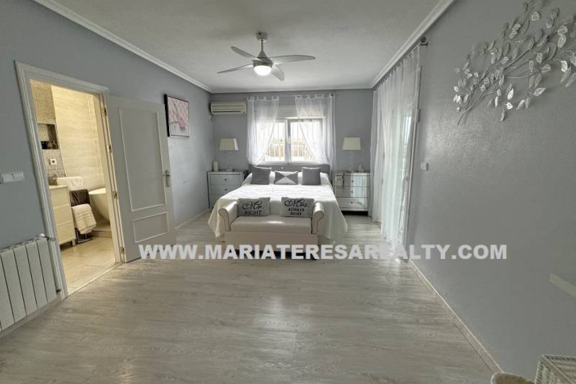 Resale - Villa -
Lo Santiago - Gea y Trujols