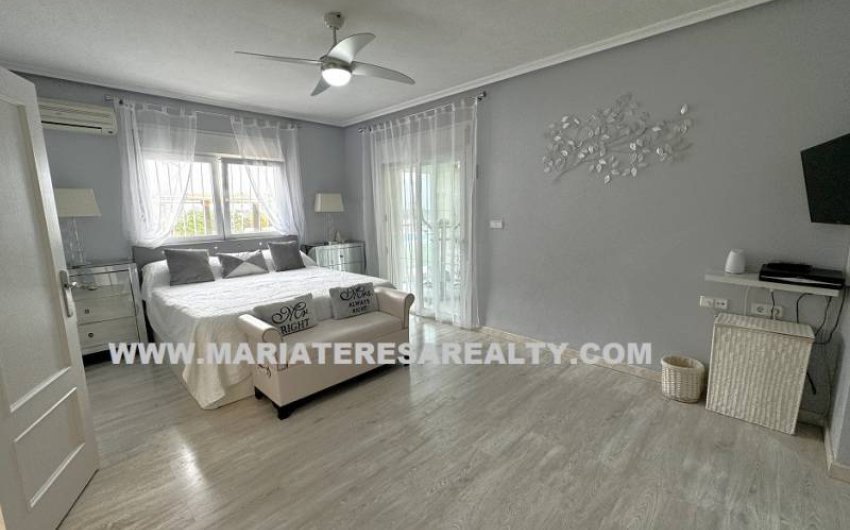 Resale - Villa -
Lo Santiago - Gea y Trujols