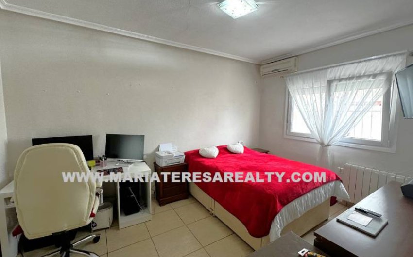 Resale - Villa -
Lo Santiago - Gea y Trujols