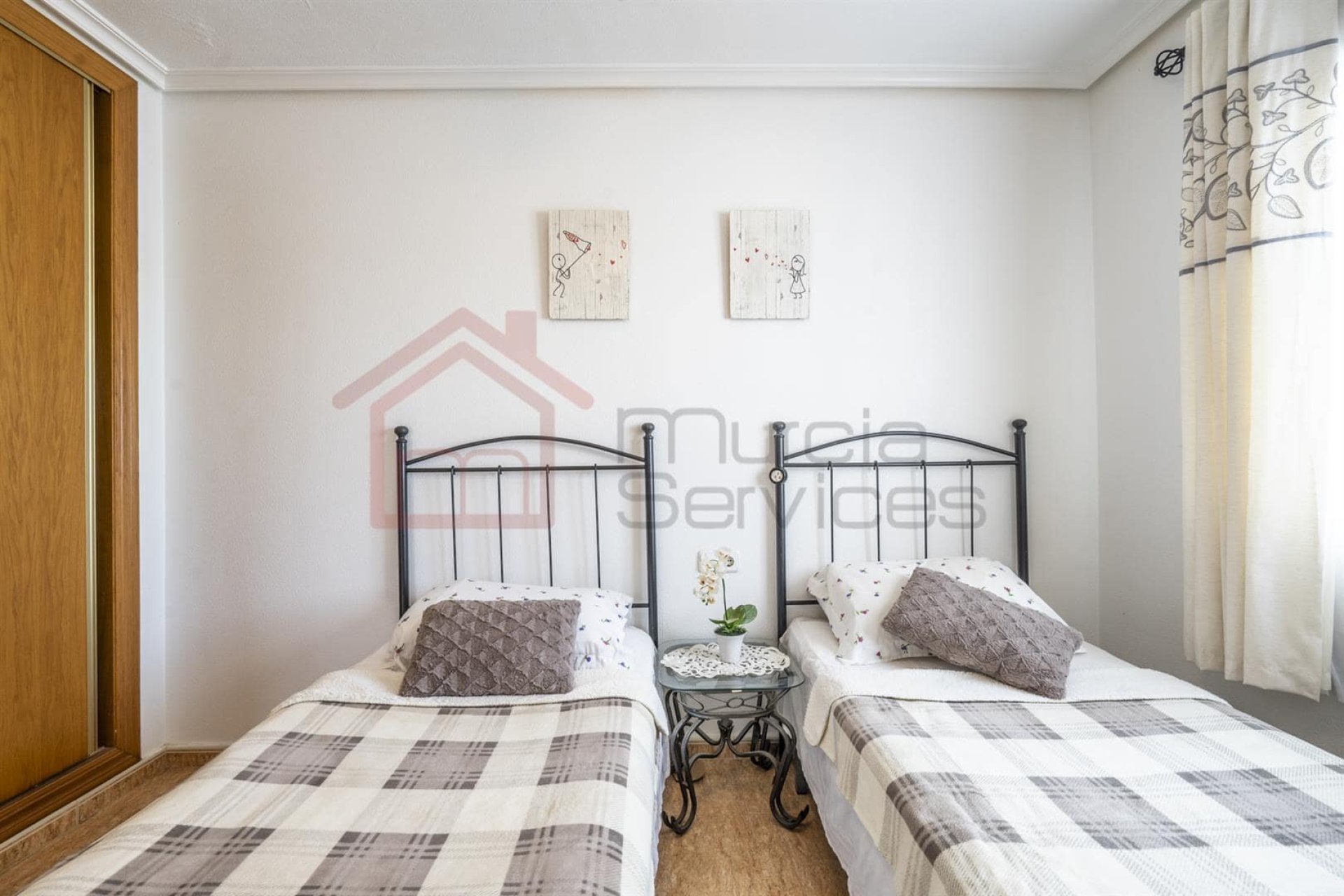 Resale - Villa -
Lomas del Rame