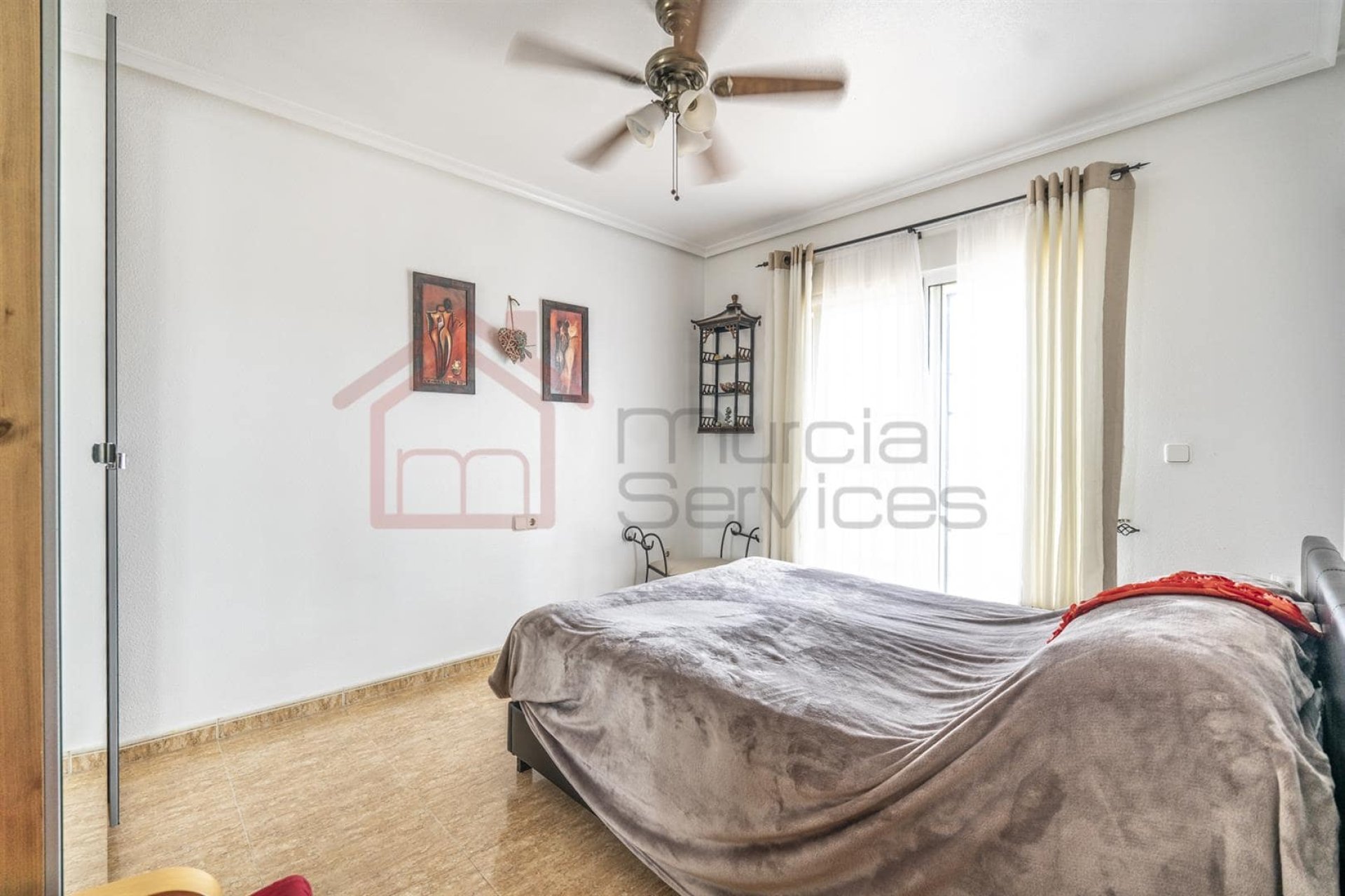 Resale - Villa -
Lomas del Rame