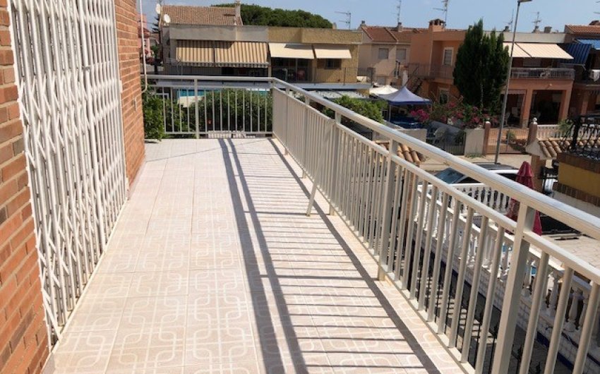 Resale - Villa -
Los Alcazares - Punta Calera