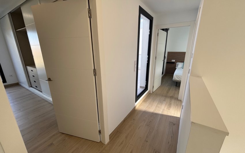 Resale - Villa -
Los Alcazares - Roda