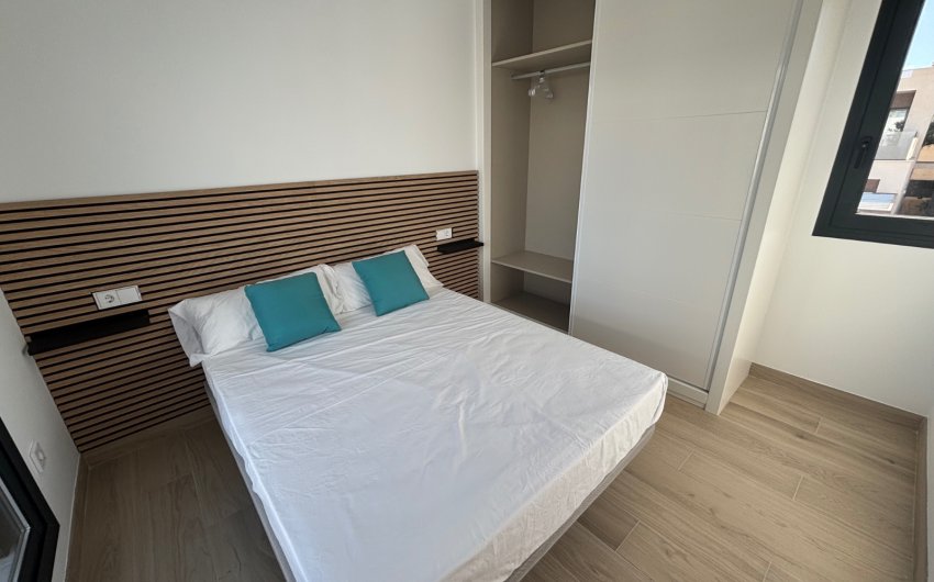 Resale - Villa -
Los Alcazares - Roda