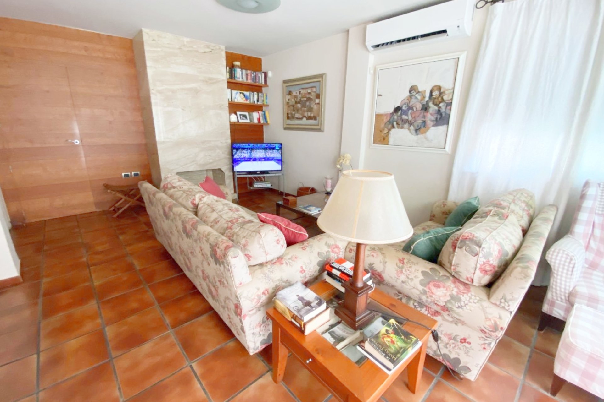 Resale - Villa -
Los Alcazares