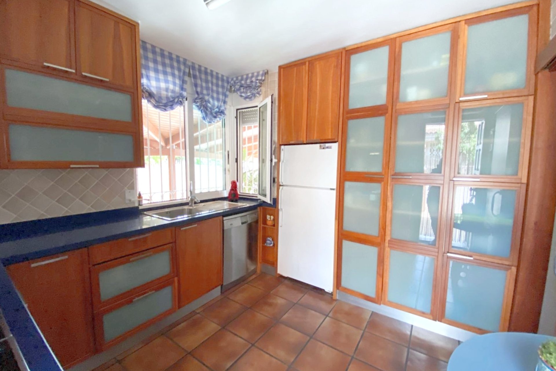 Resale - Villa -
Los Alcazares
