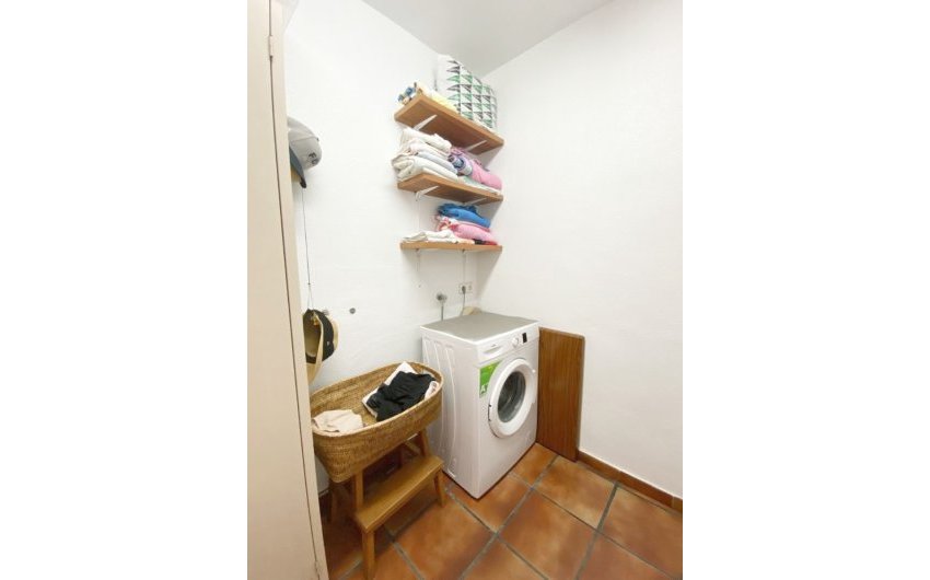 Resale - Villa -
Los Alcazares