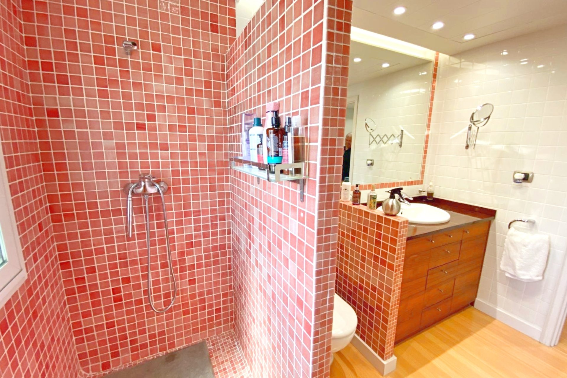 Resale - Villa -
Los Alcazares