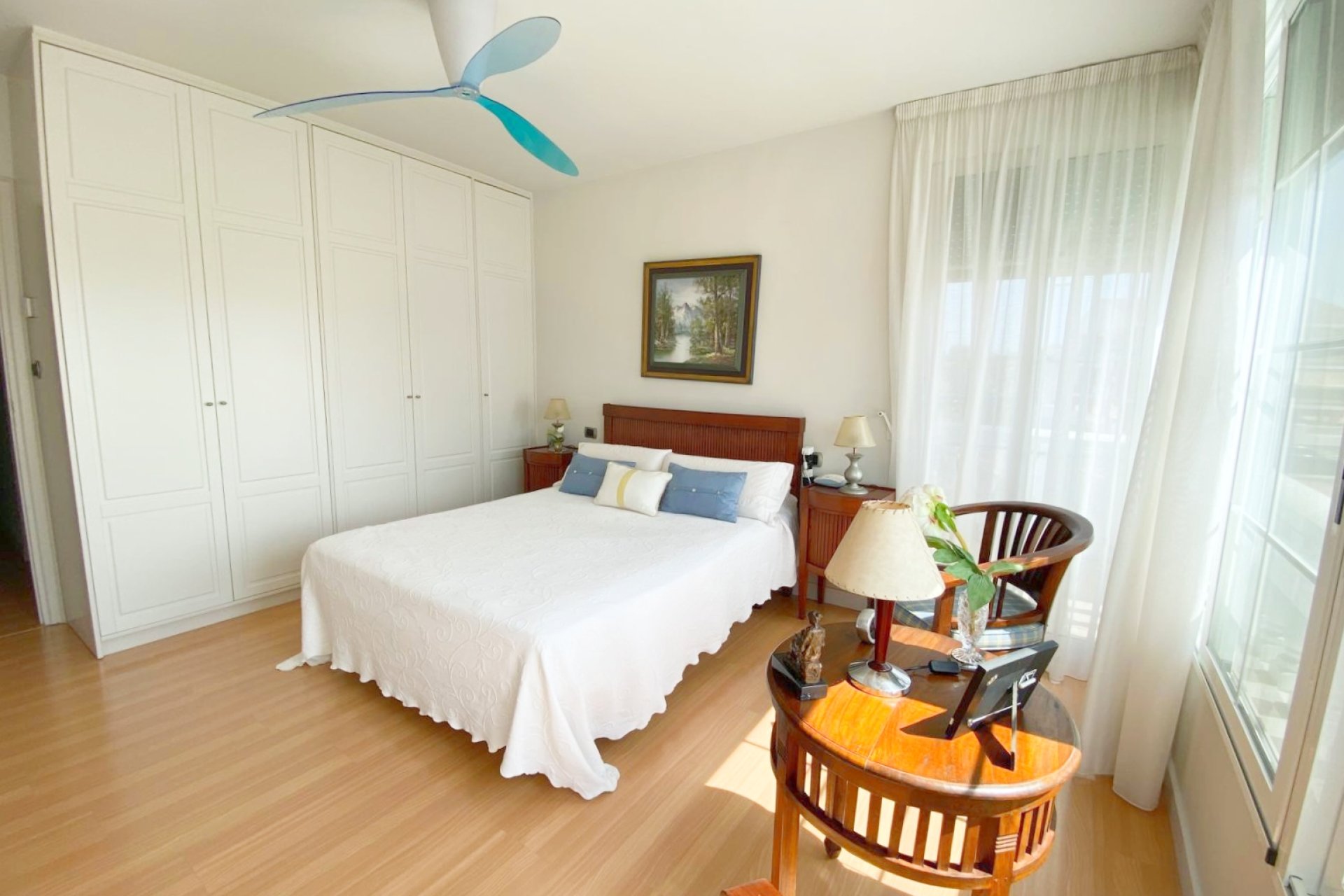 Resale - Villa -
Los Alcazares