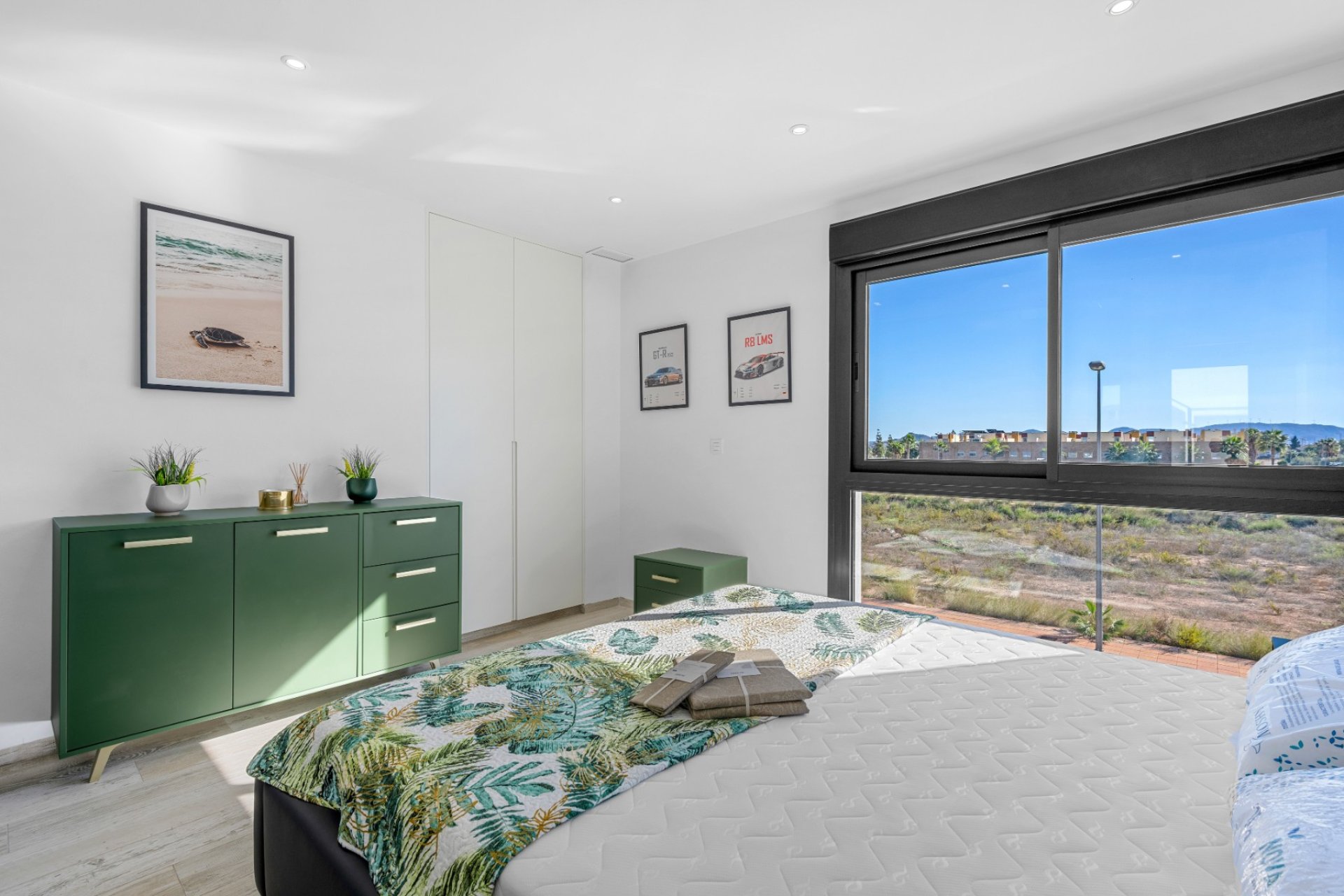 Resale - Villa -
Los Alcazares