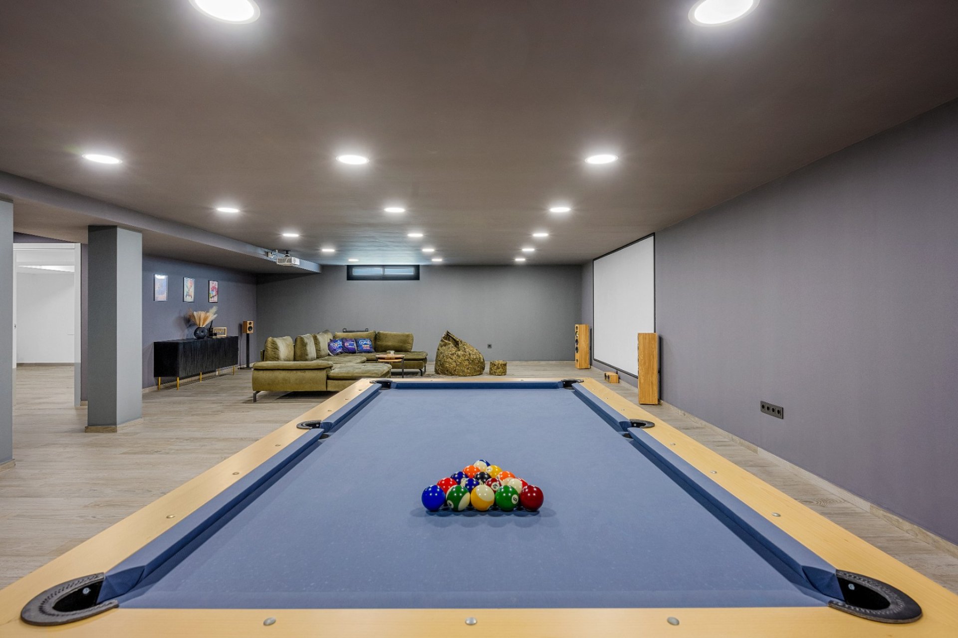 Resale - Villa -
Los Alcazares