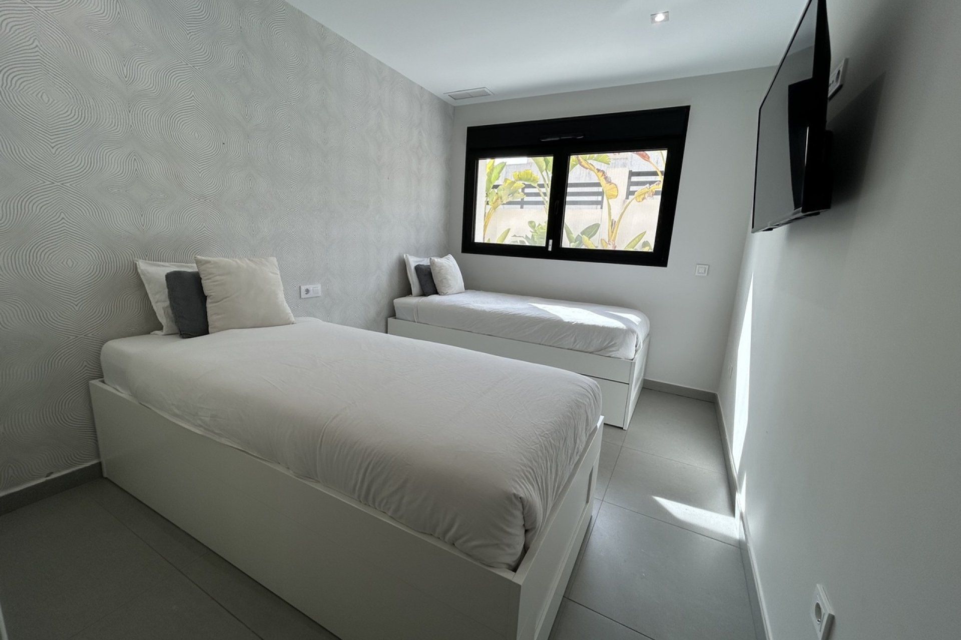 Resale - Villa -
Los Balcones - Costa Blanca