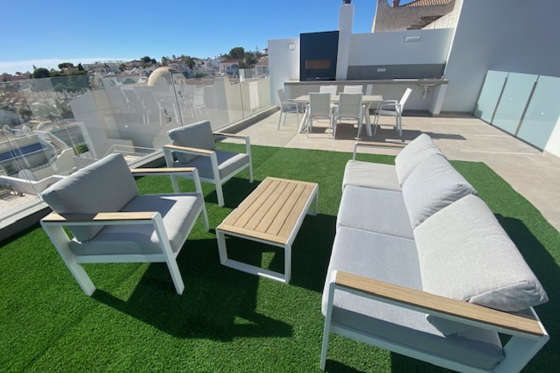 Resale - Villa -
Los Balcones - Los Altos