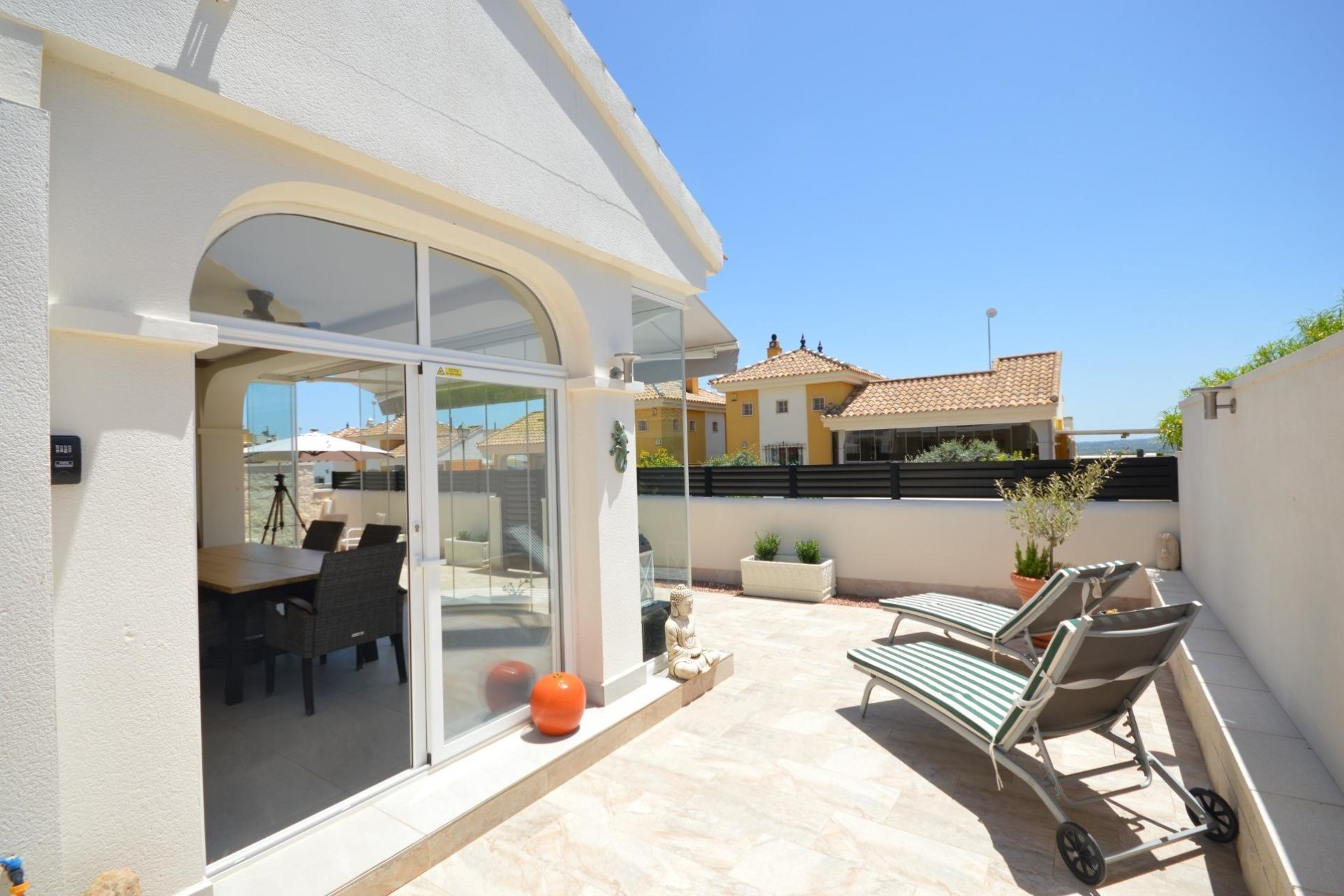 Resale - Villa -
Los Montesinos - Costa blanca sur