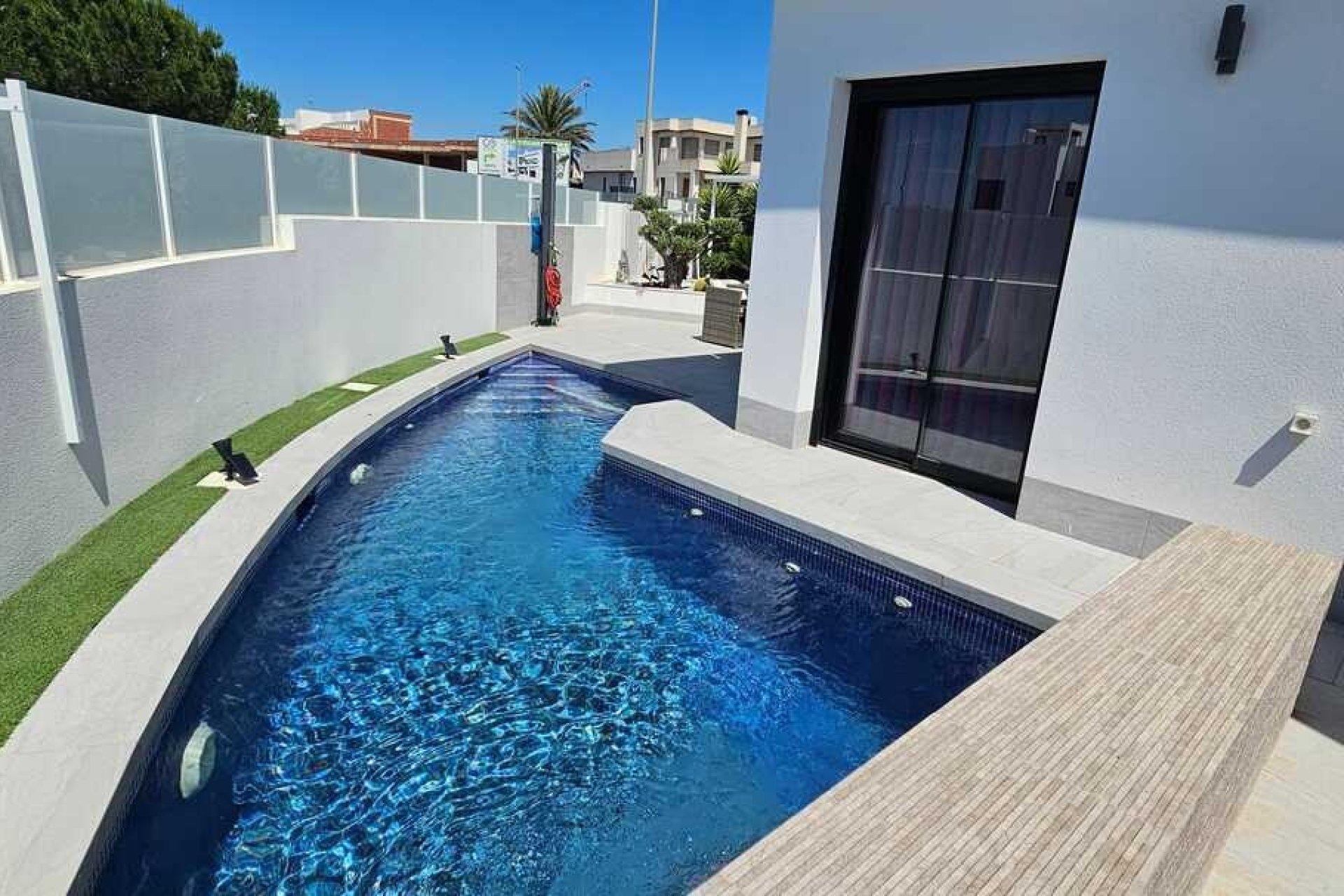 Resale - Villa -
Los Montesinos - Costa Blanca