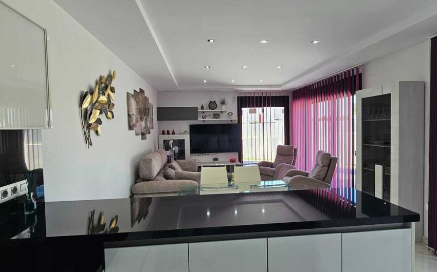 Resale - Villa -
Los Montesinos - Costa Blanca